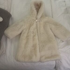Children’s place fluffy coat